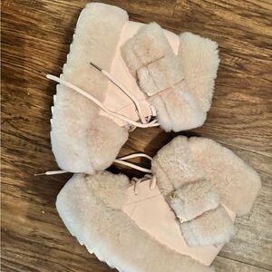 Faux Fur Lined Boots in Light Pink